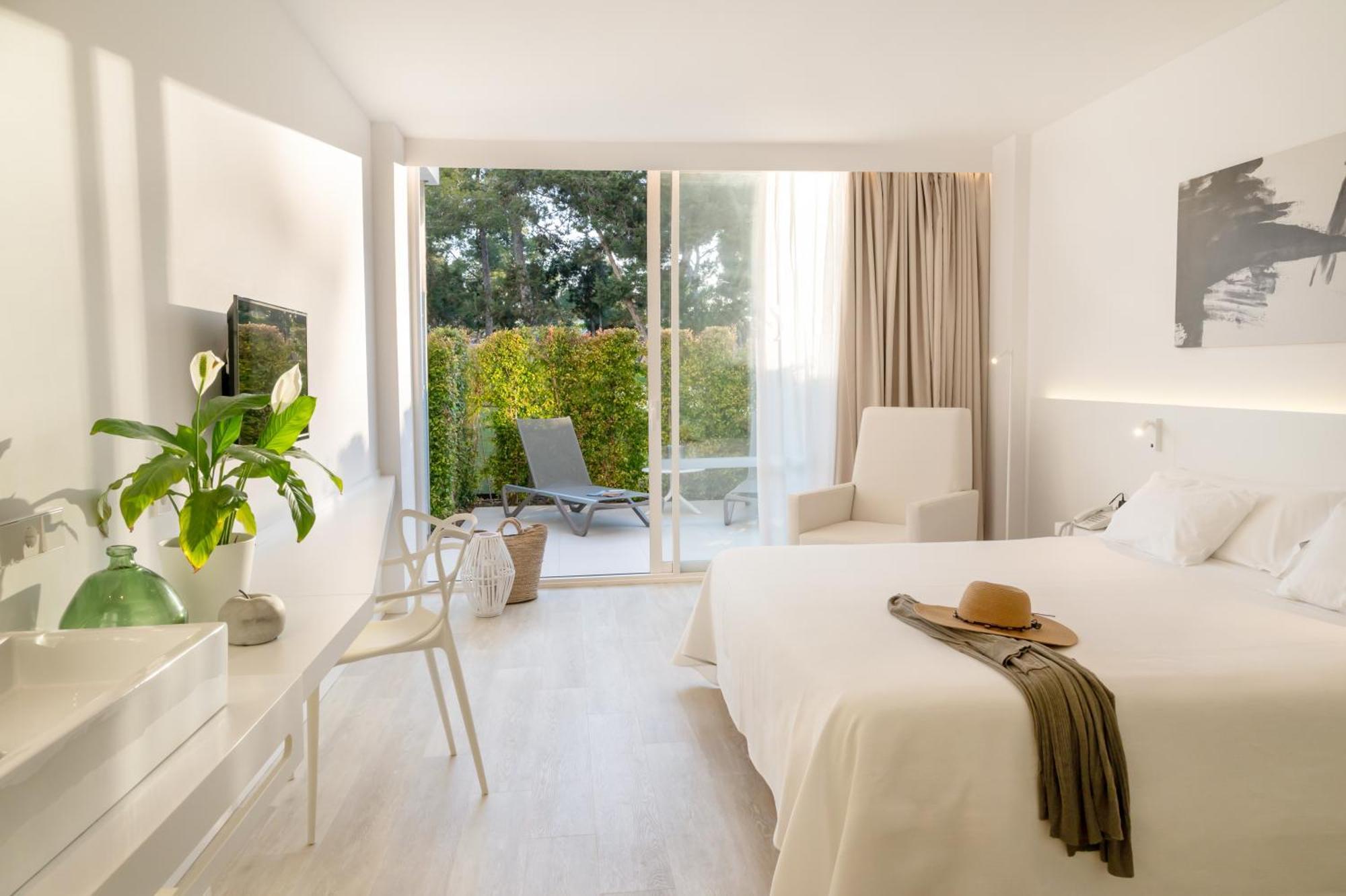Els Pins Resort & Spa - Emar Hotels Sant Antoni de Portmany Esterno foto